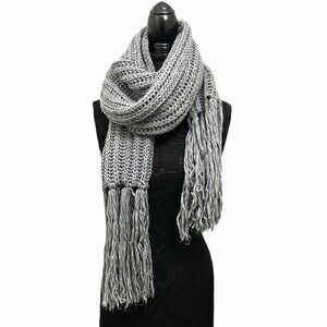 Esprit fringe scarf